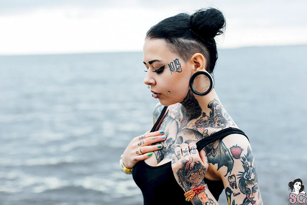 Anna Batman 666