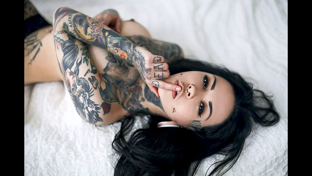 Anna Batman Suicide