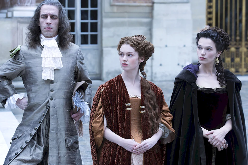 Anna BrewsterVersailles