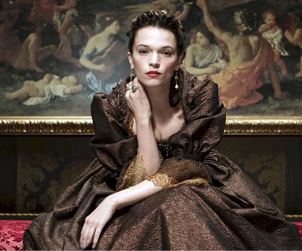 Anna Brewster Versailles
