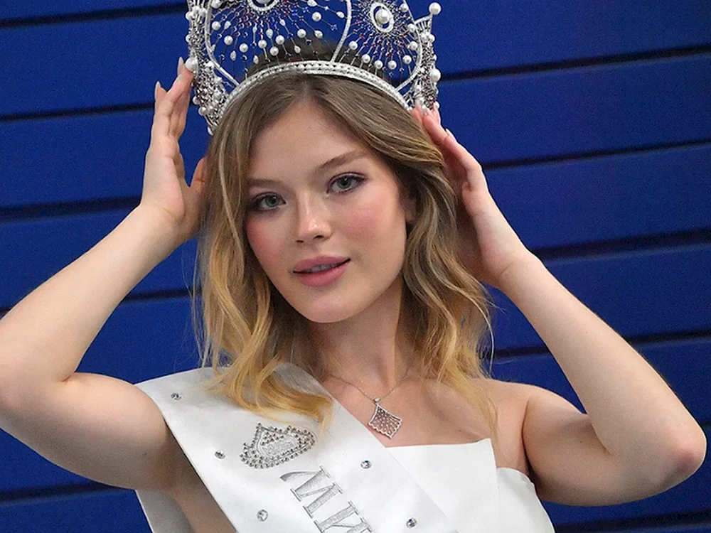 Anna Linnikova Miss Universe 2022