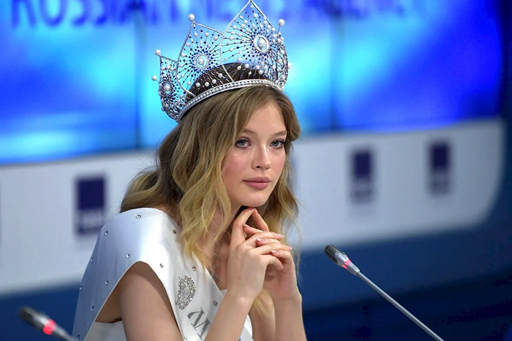 Anna Linnikova Miss Russland 2022