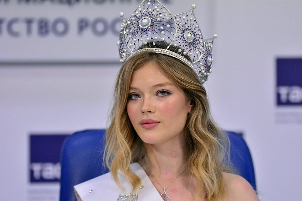 Anna Linnikova Miss Russland 2022