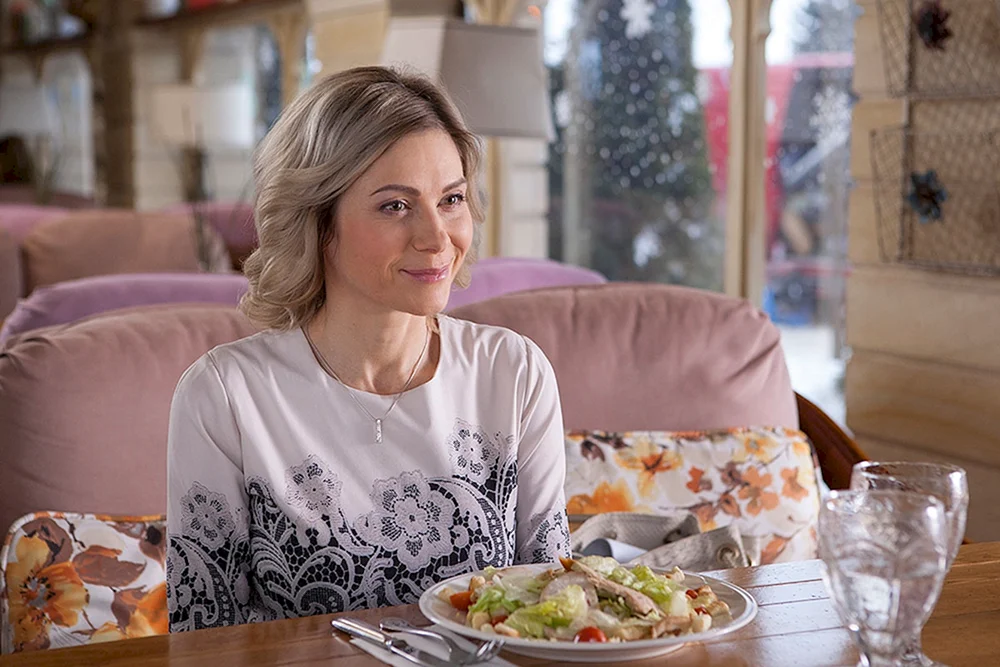 Anna Nevskaya Klinik des Glücks