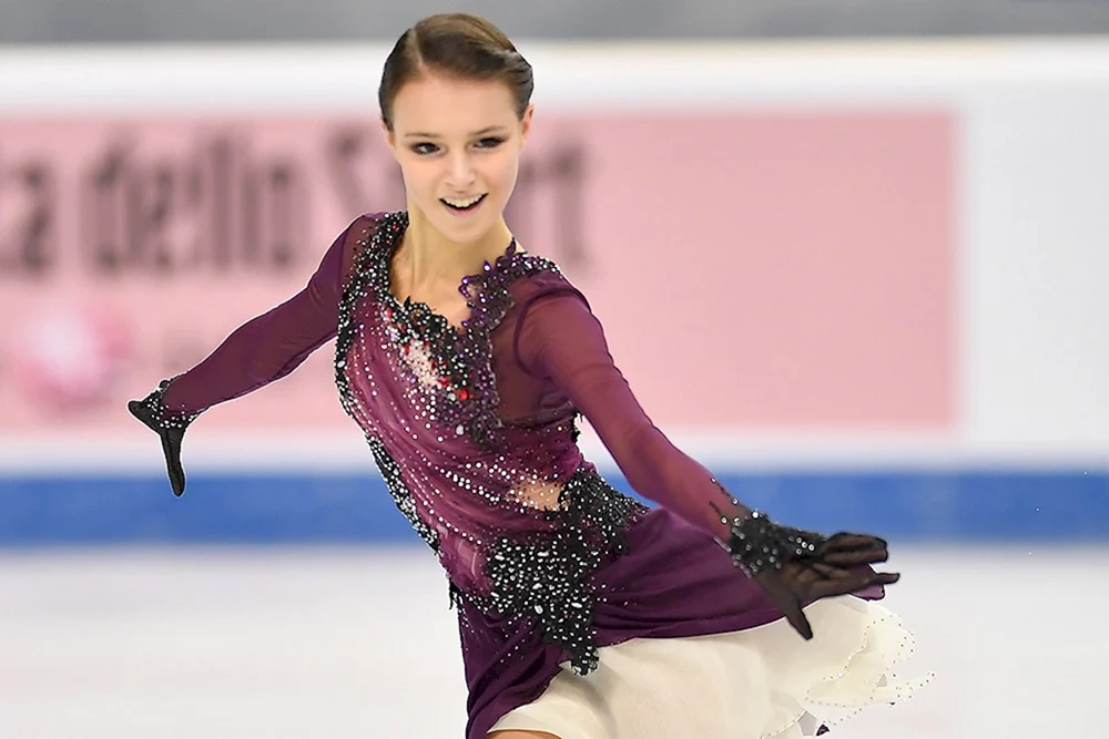 Anna Schtscherbakowa Eiskunstläuferin
