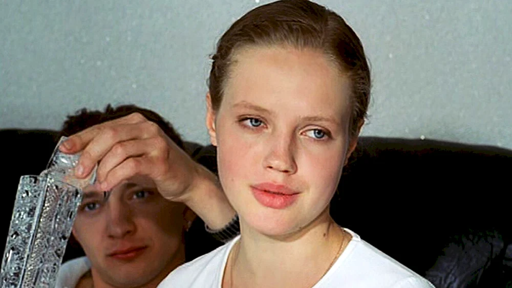 Anna Sinyakina Schauspielerin. Sinyakina späte Reue