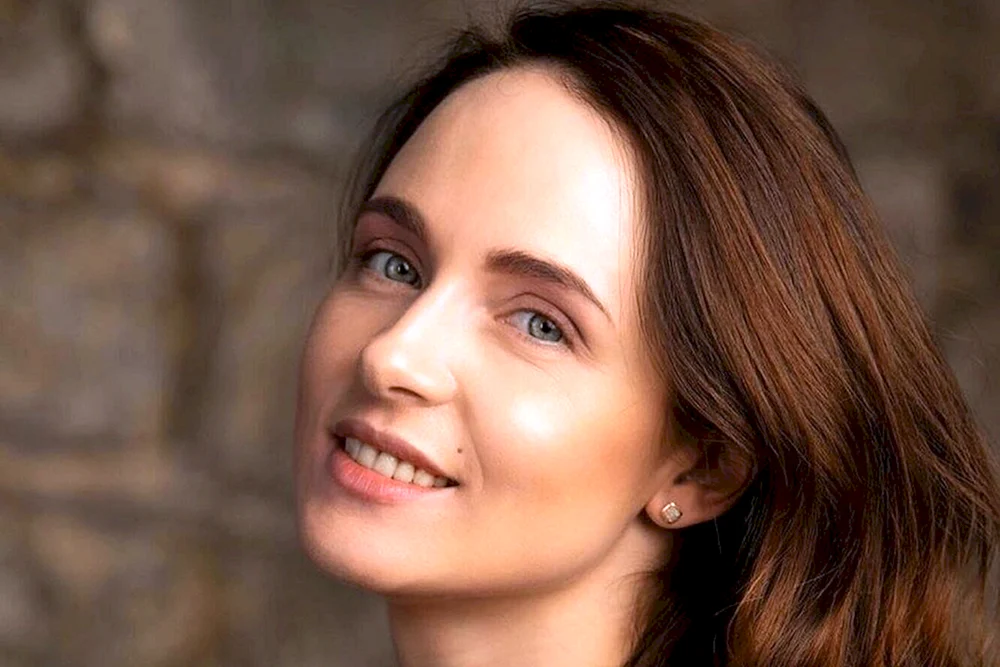 Anna Snatkina Schauspielerin