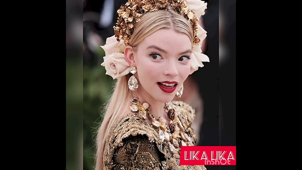 Anya Taylor-. Freude