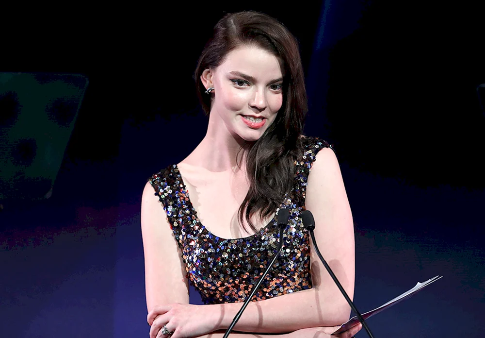 Anya Taylor-Joy 2021