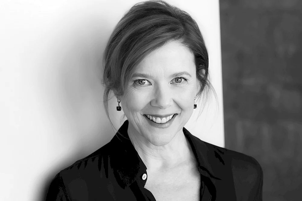 Annette Bening