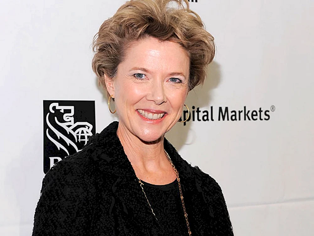 Annette Bening