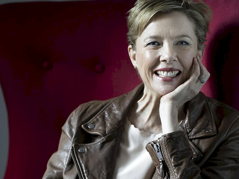 Annette Bening