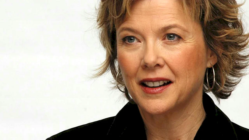 Annette Bening