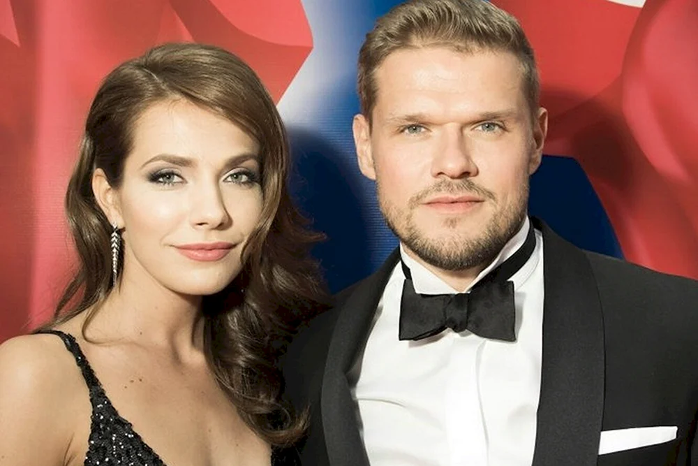 Antonina Papernaya. Antonina Papernaya und Yaglych