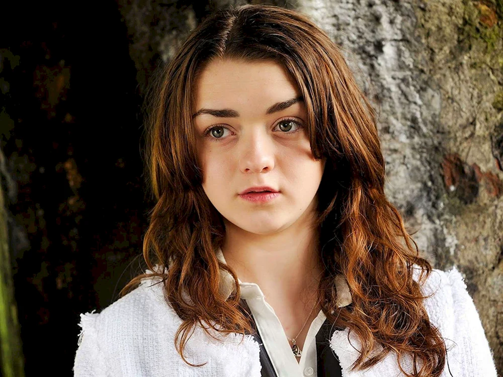 Maisie Williams 2024