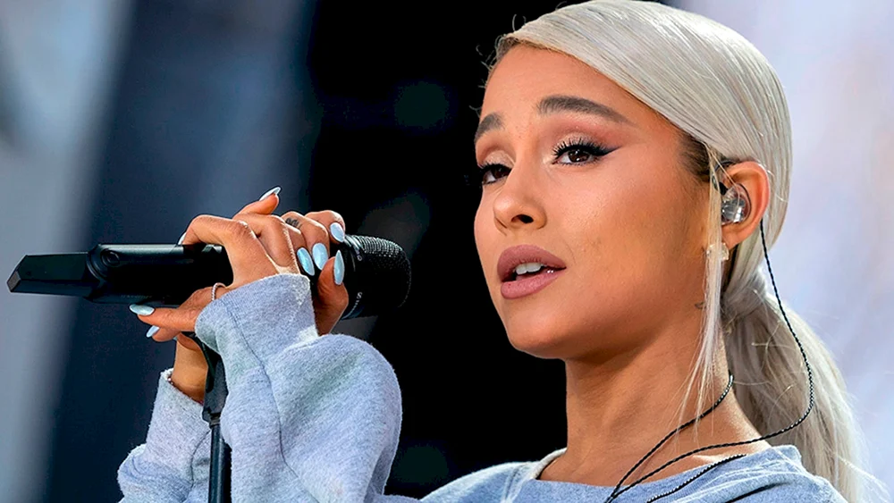 Ariana grande