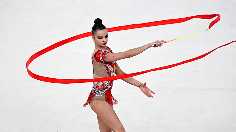 Arina Averina Rhythmische Sportgymnastik 2021