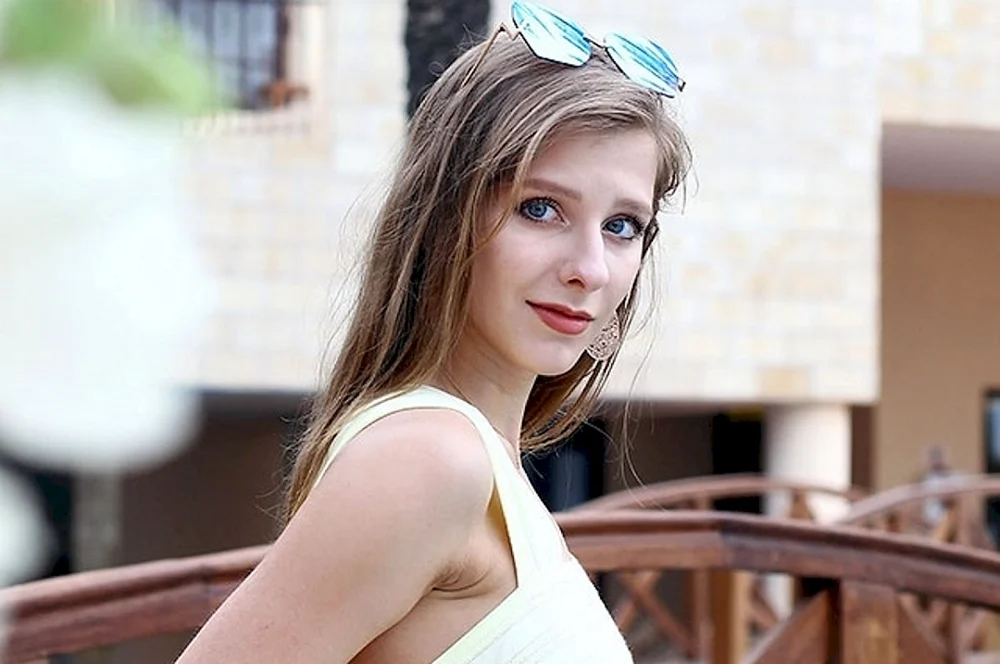 Elizabeth Arzamasova Arzamasova