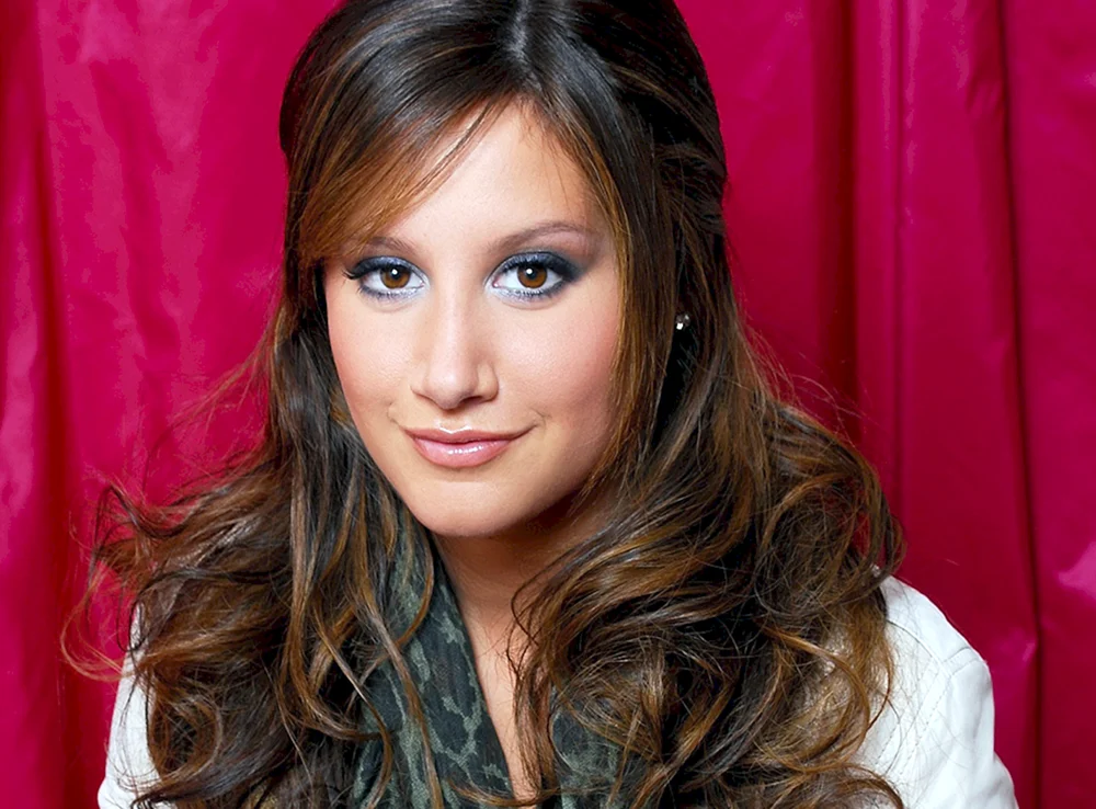 Ashley Tisdale foto