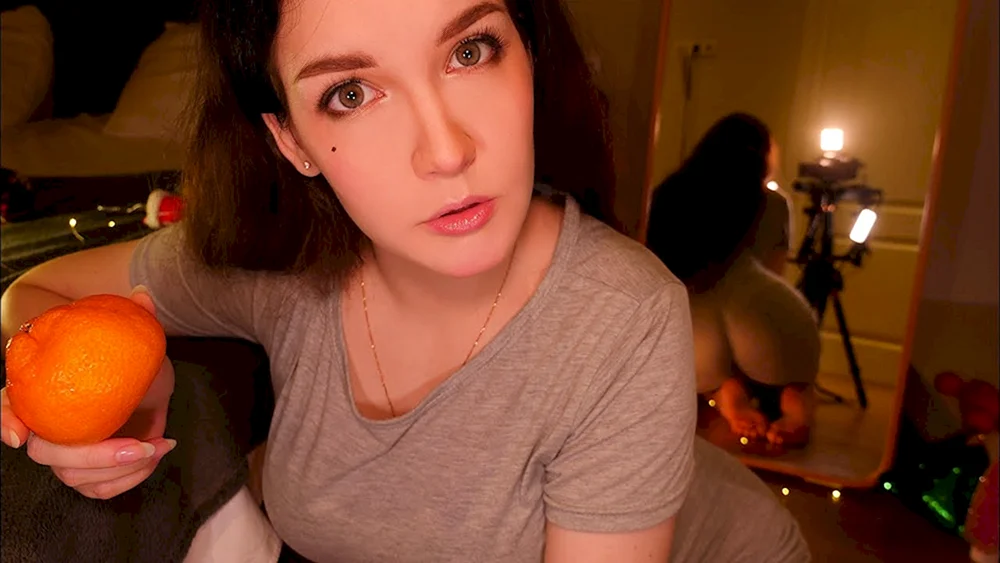 ASMR Kitty Claw