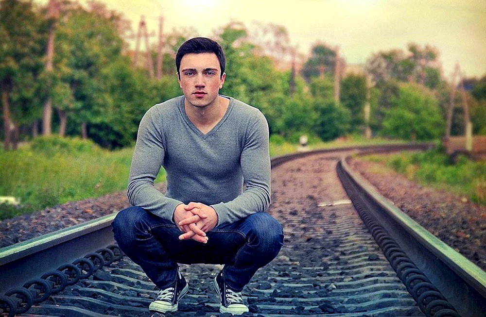Azamat Ishkinin