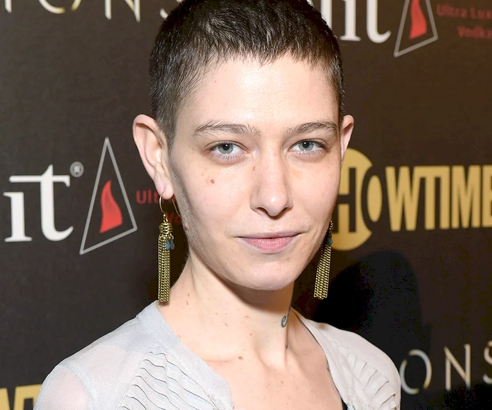 Asien Kate Dillon