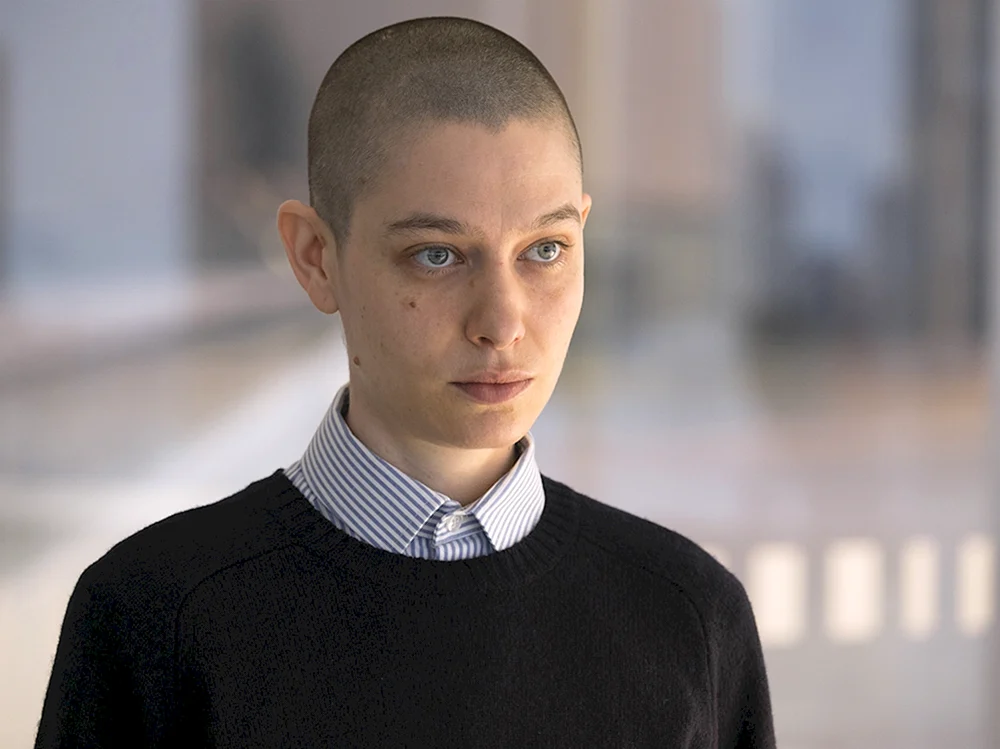Asien Kate Dillon