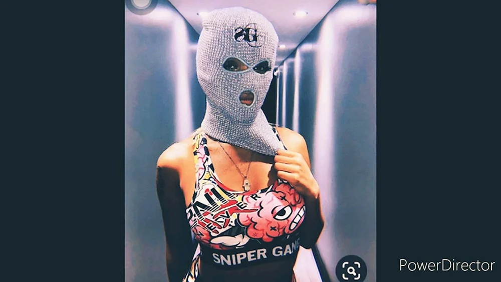 Balaclava Mädchen