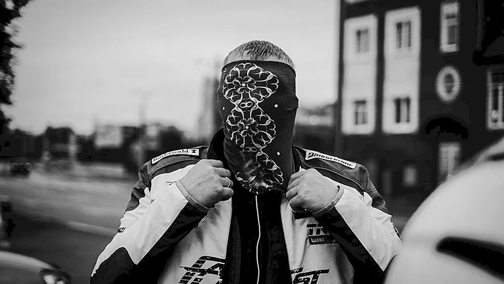 Balaclava Untergrund