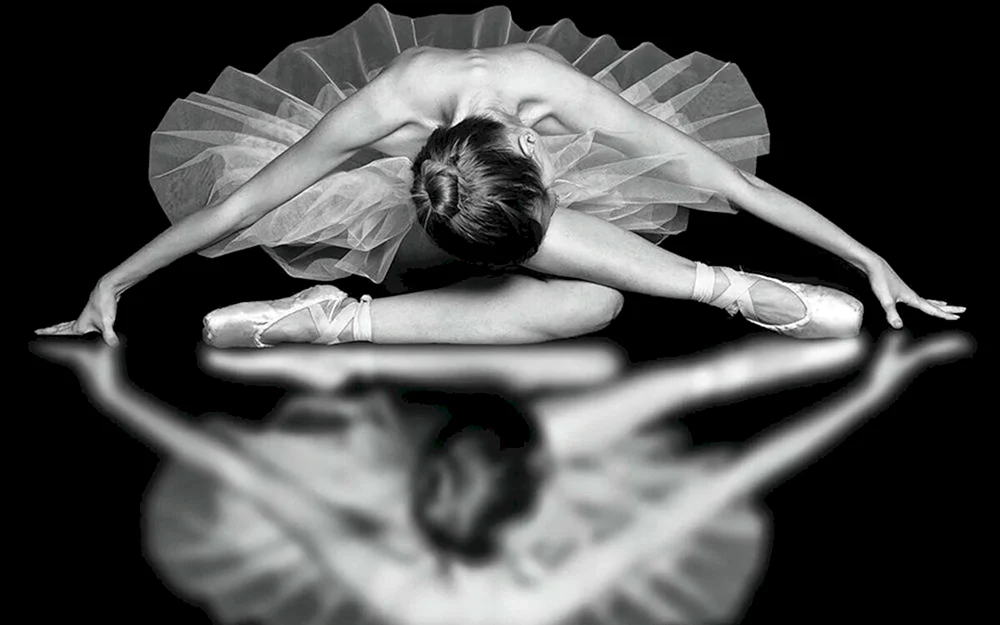 Ballerina-Silhouette