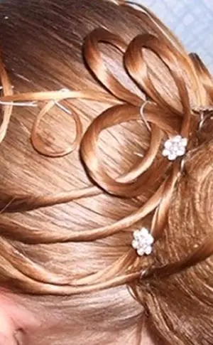 Ballhausfrisuren für Mädchen