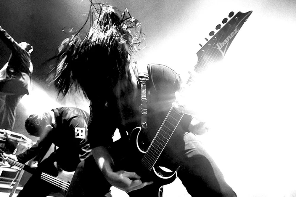 Schädel mit Gitarre