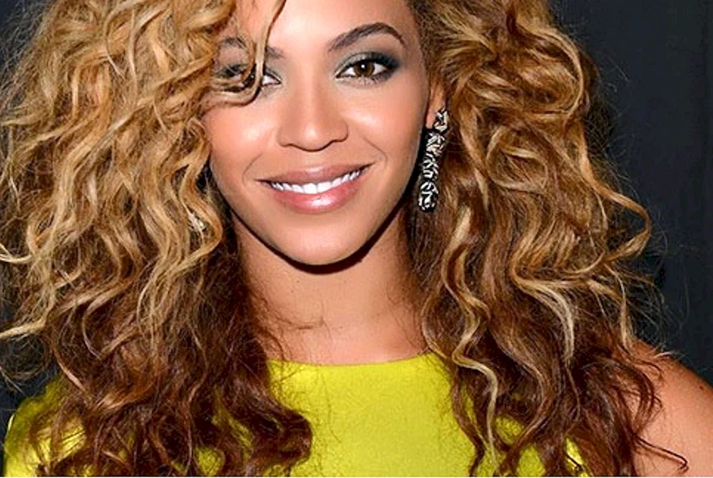 Curly hair