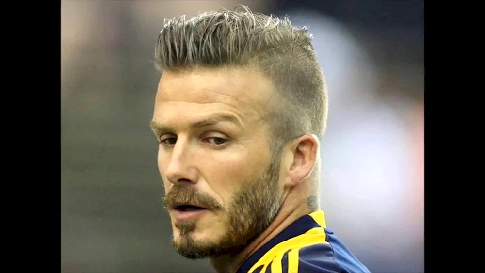 Beckham Fußballer Mohawk