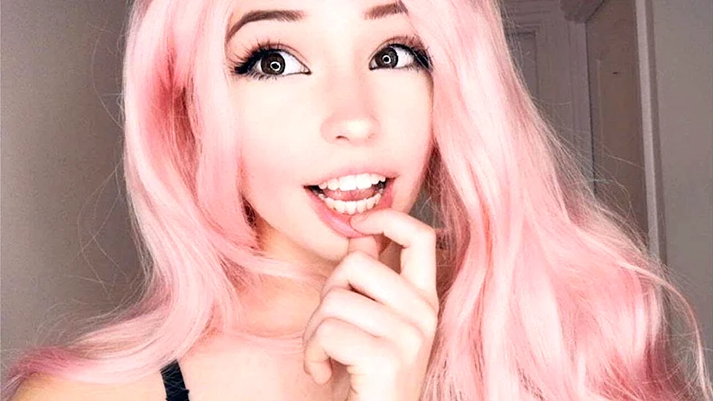 Bella Delphine