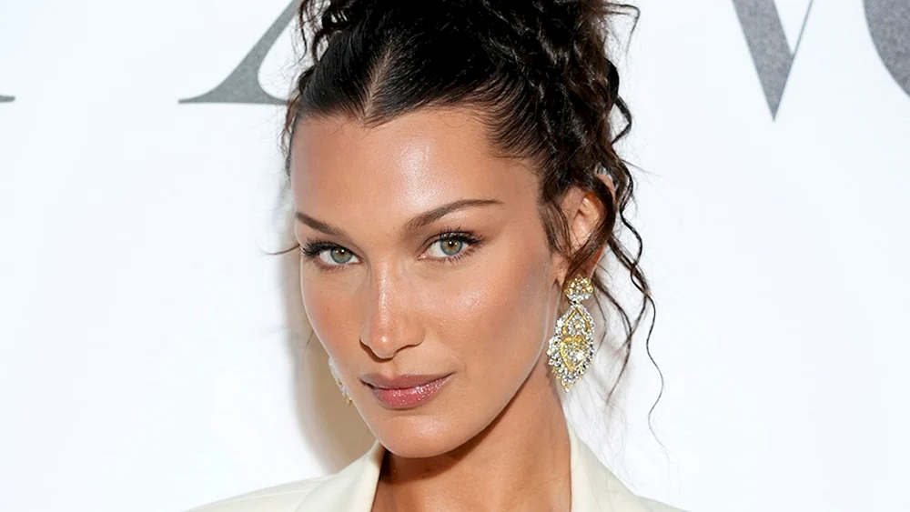Bella Hadid