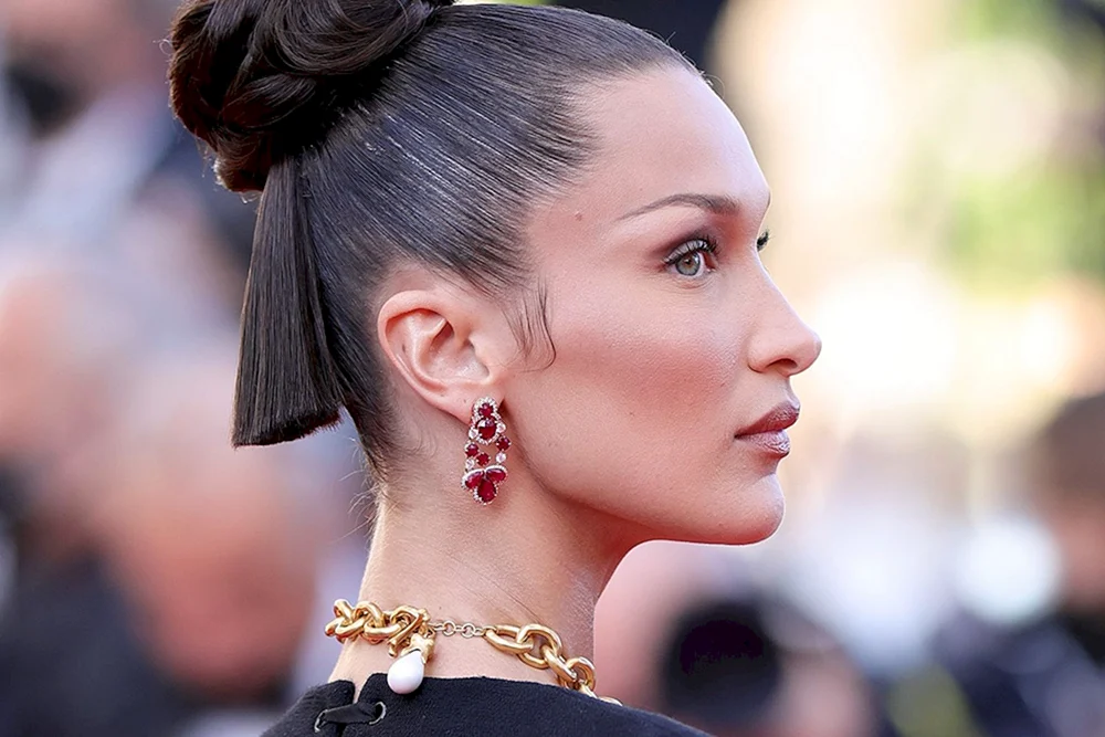 Bella Hadid Profil
