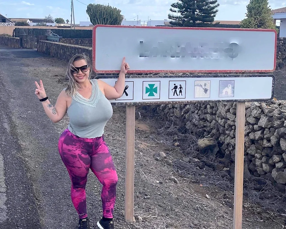@Bellabodhi onlyfans