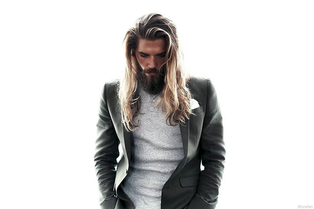 Chris Hemsworth