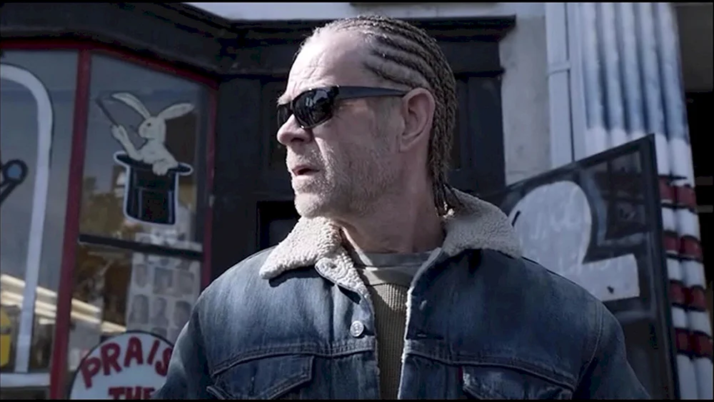 Zöpfe Carl Gallagher