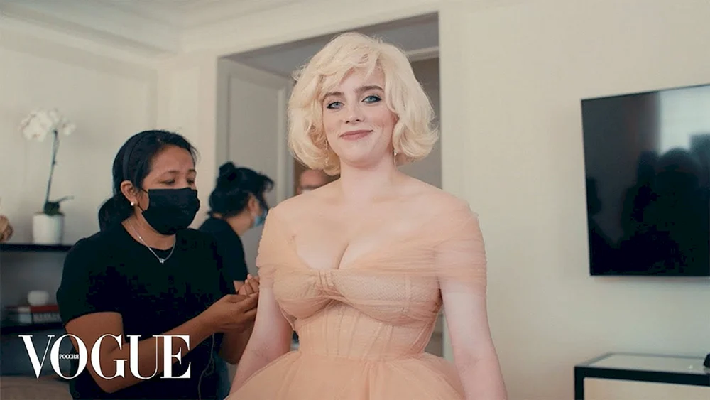 Billie Eilish Vogue. Eilish