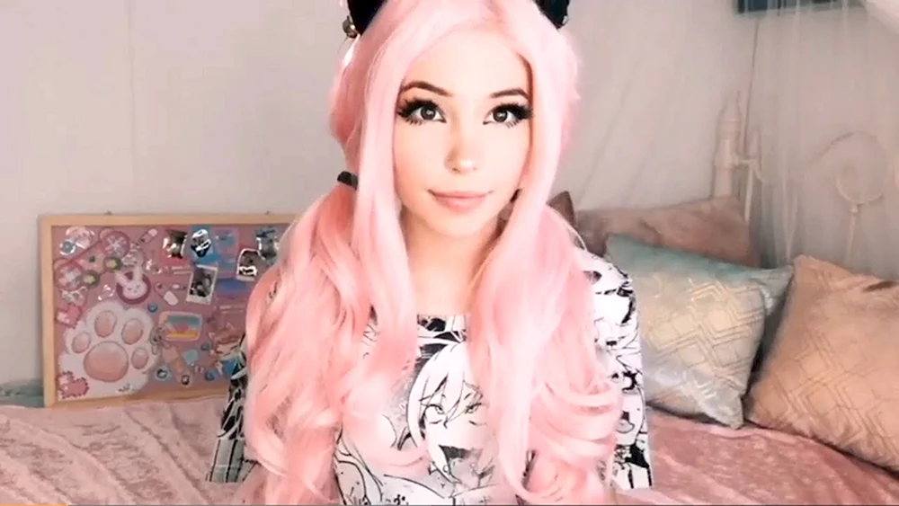 Bella Delphine