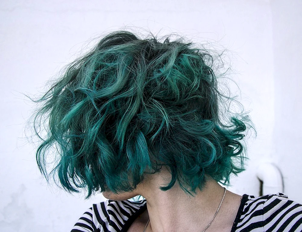 Türkises Haar