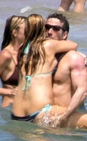 Blake Lively heiß mit Ryan Reynolds am Strand