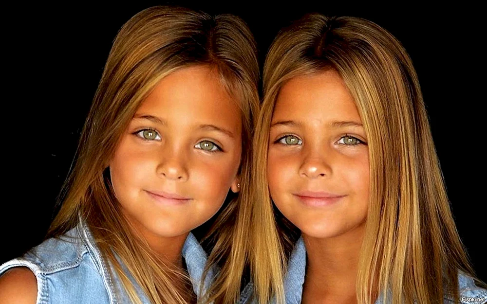 Gemini Leah Rose