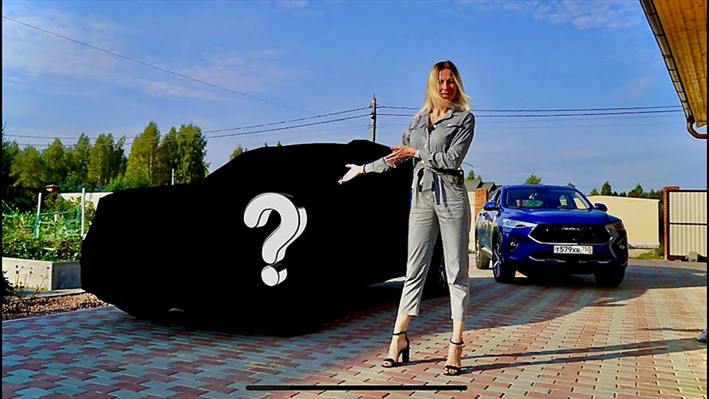Lena Lisovskaya Fuchs rulit
