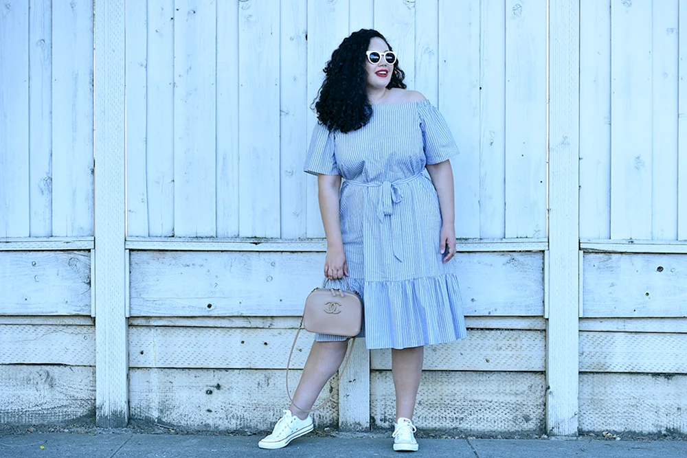 Size plus style plus Plus Size Mantel