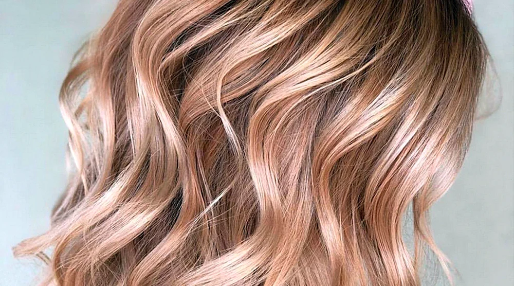Champagnerblond