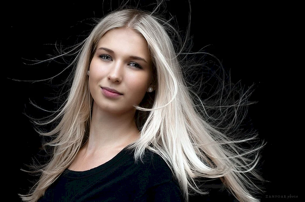 Blond