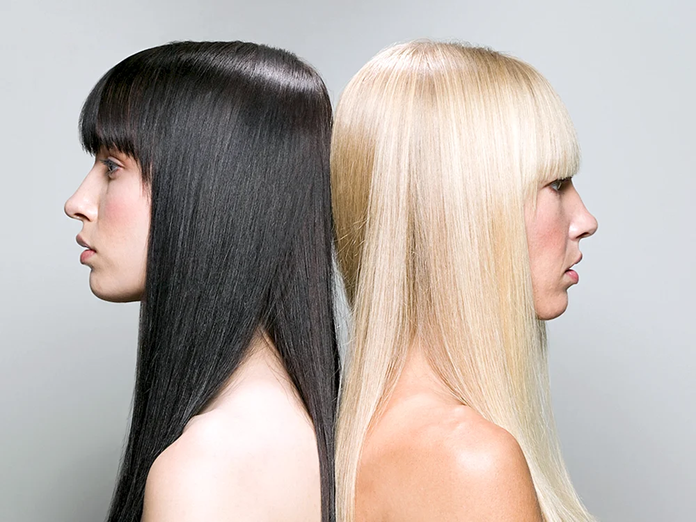 Blond und brünett